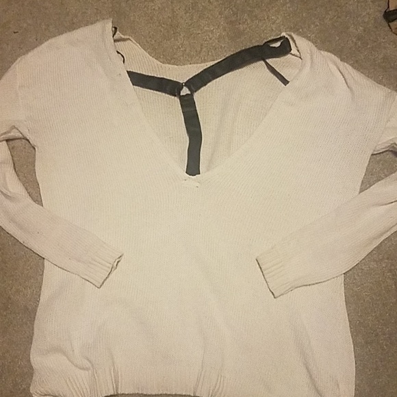 Sweater - Picture 2 of 2